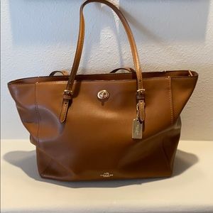 Coach purse/bag
